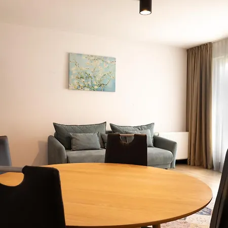 아파트 Modern Near National Stadium 바르샤바